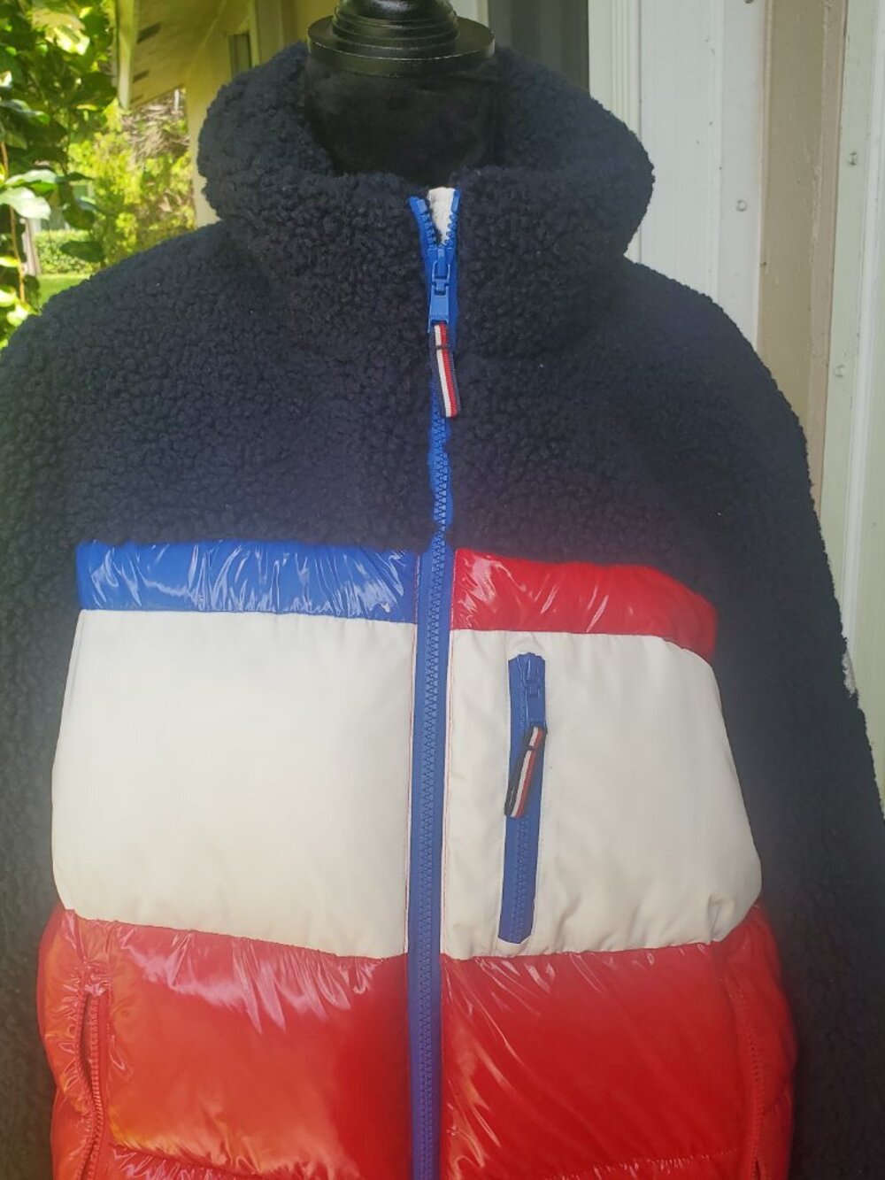 Tommy hilfiger puffer jacket - Picture 2 of 6